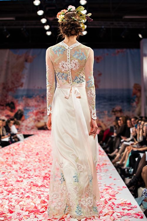 Claire Pettibone Earthly Paradise Designer of Claire Pettibone Earthly Paradise Mark Zuckerberg Fiance Wedding DressWedding Dress