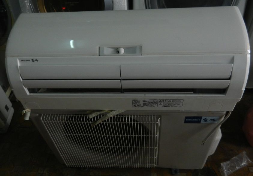 Vài bộ máy lạnh giá rẻ, máy đẹp, bao lắp đặt, bảo hành 12 tháng. - 13