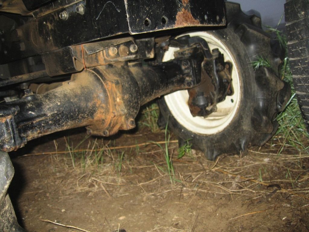 ST1440axle.jpg