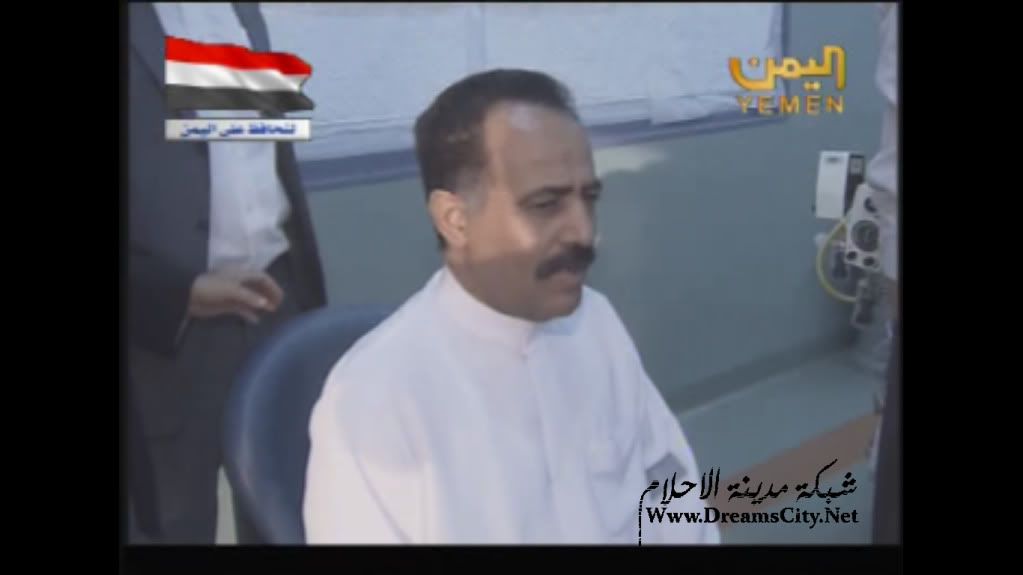 صور رئيس مجلس النواب اليمني يحيى الراعي وهو