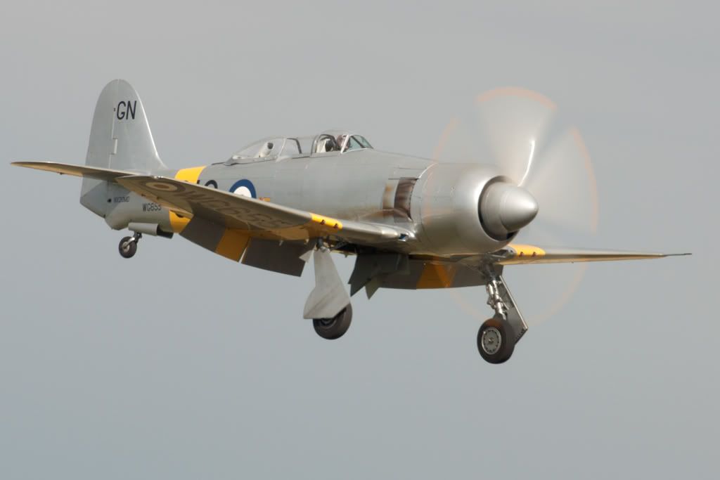 http://i1108.photobucket.com/albums/h413/Phil_NCFC/flying-legends-2011-369.jpg