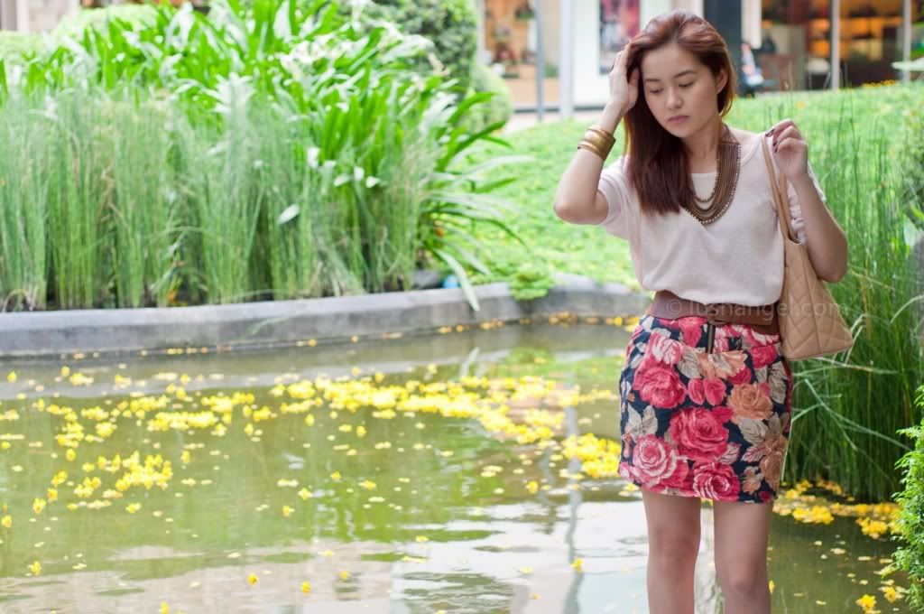 how_to_style_floral_skirt