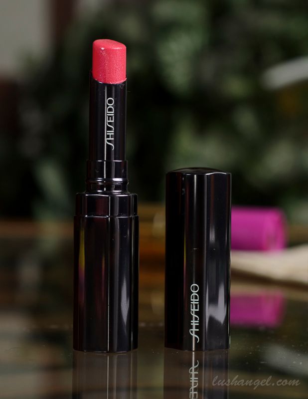 shiseido_shimmering_lipstick