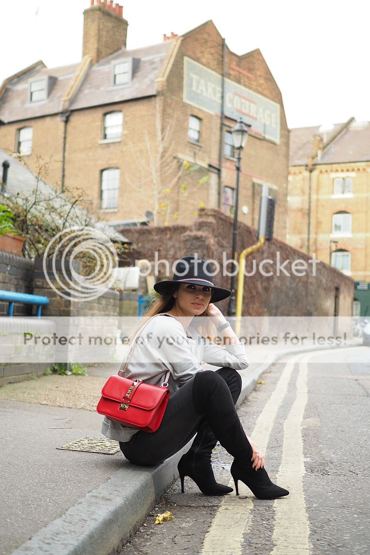  photo london street style fashion trends borough market uk.jpg