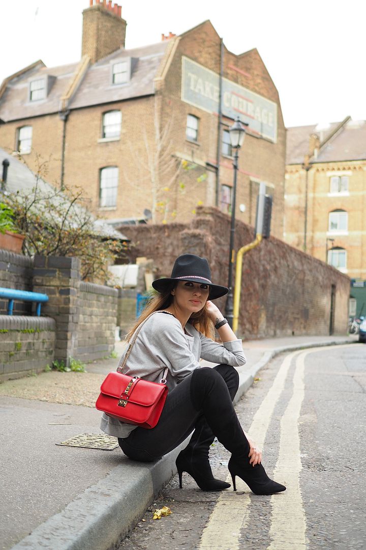  photo london street style fashion trends borough market uk.jpg