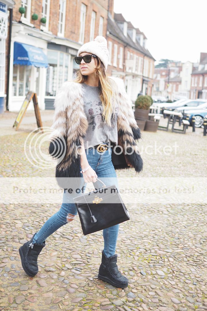 photo mou boots casual street style.jpeg