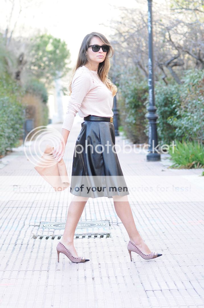  photo how to wear midi skirt_1.jpg