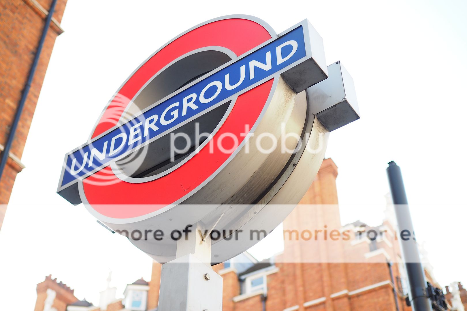  photo london underground uk .jpeg