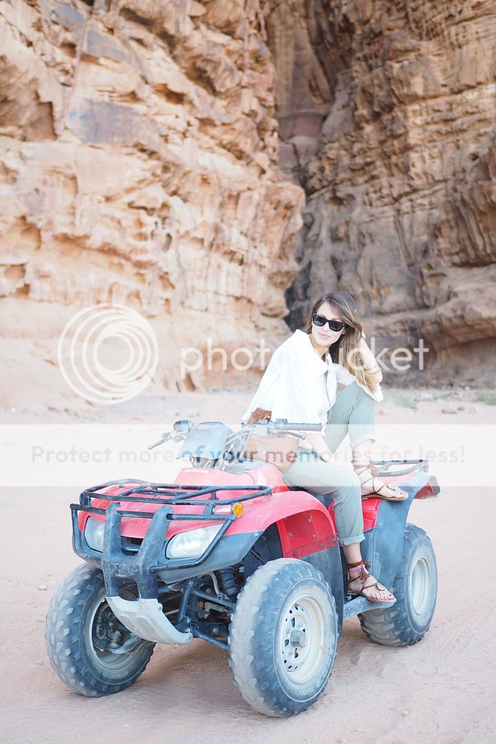  photo desierto wadi rum jordania jordan desert hoteles actividades .jpeg