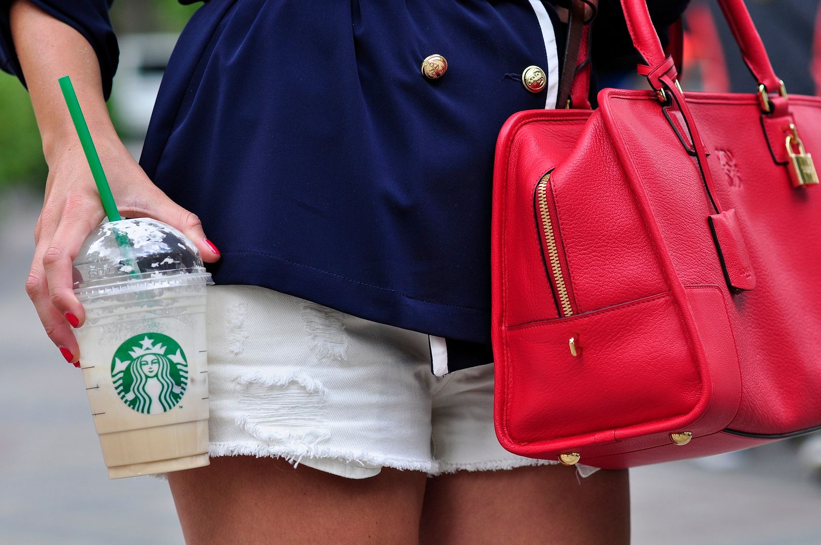  photo starbucksstreetstyle.jpg