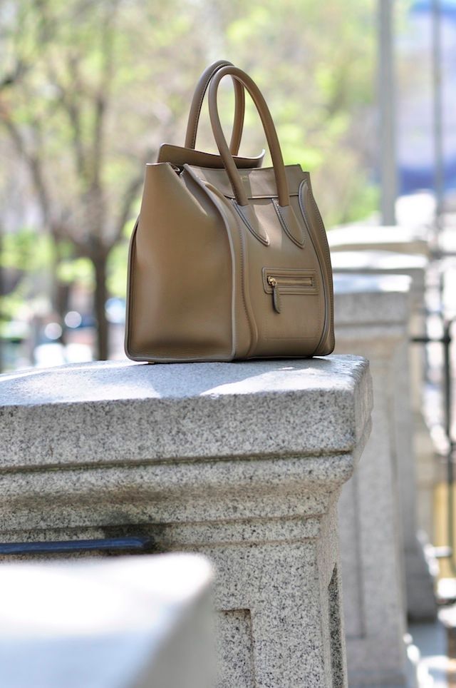  photo ce3010linebostonbag.jpg