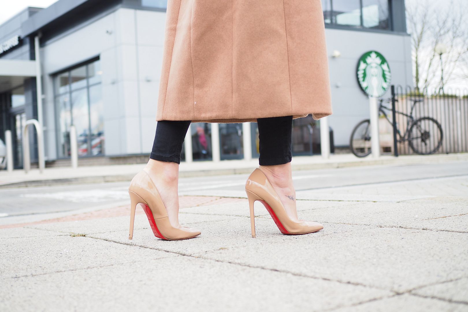 photo christian louboutin red soles shoes pigalle sokate.jpg