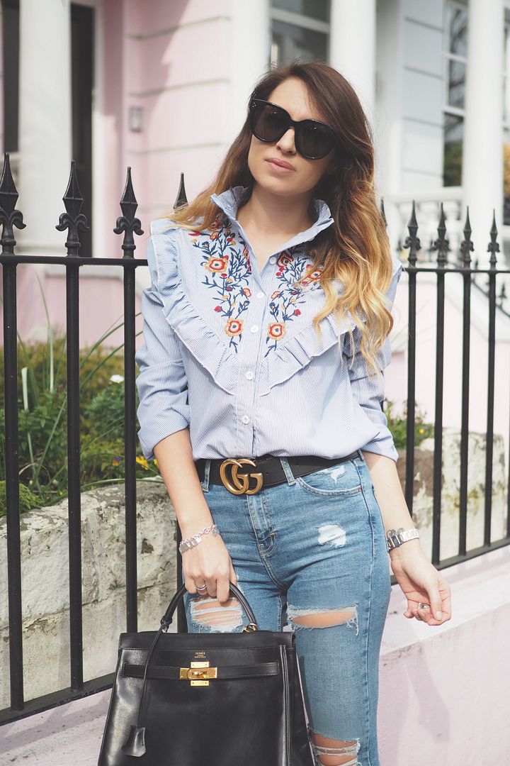 Runway trends / ruffles blouses in London camisa volantes tendencias primavera street style.jpg