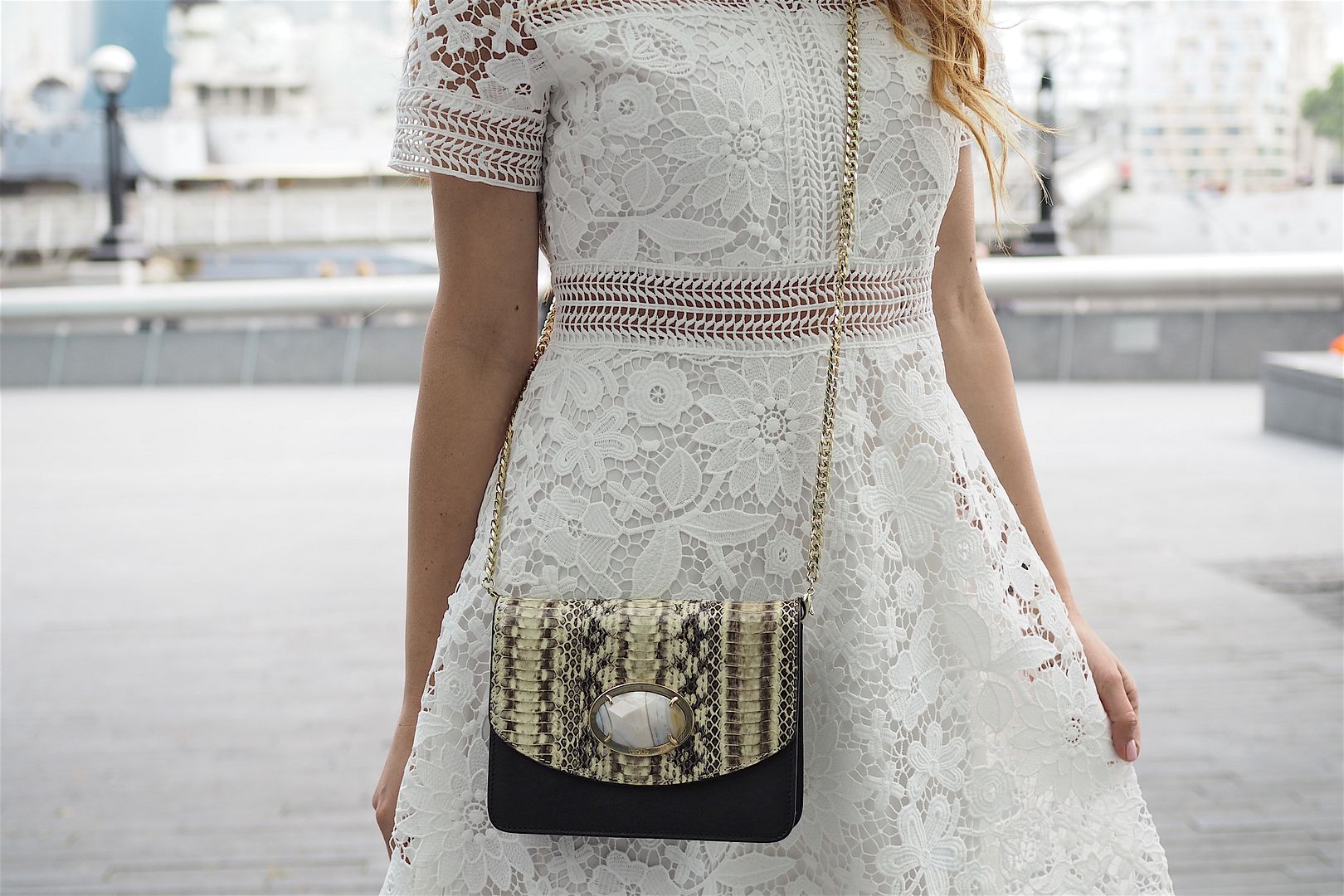  photo chicwish dress tous bag street style.jpeg