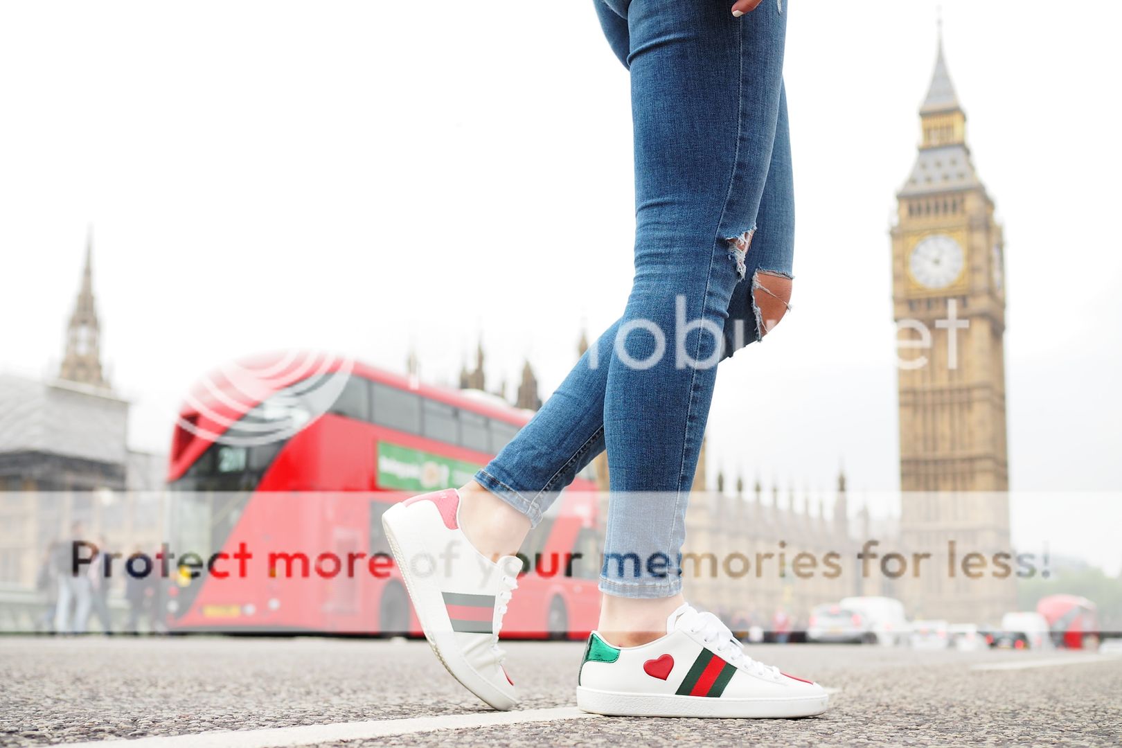  photo how to wear sneakers street style gucci.jpeg